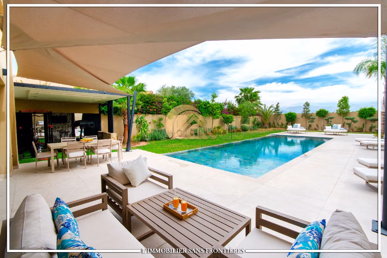 Villa's en luxe woningen huren in Route de Ouarzazate. 5 Ruimtes. Gemeubileerd