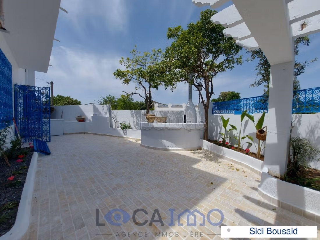 A louer un Rdc de villa en S3 a Sidi Bou Saïd