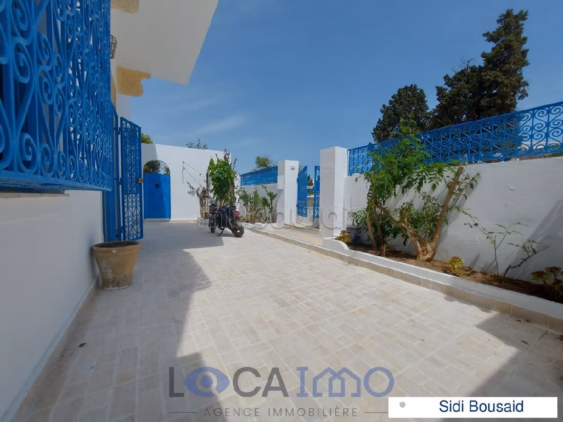 A louer un Rdc de villa en S3 a Sidi Bou Saïd