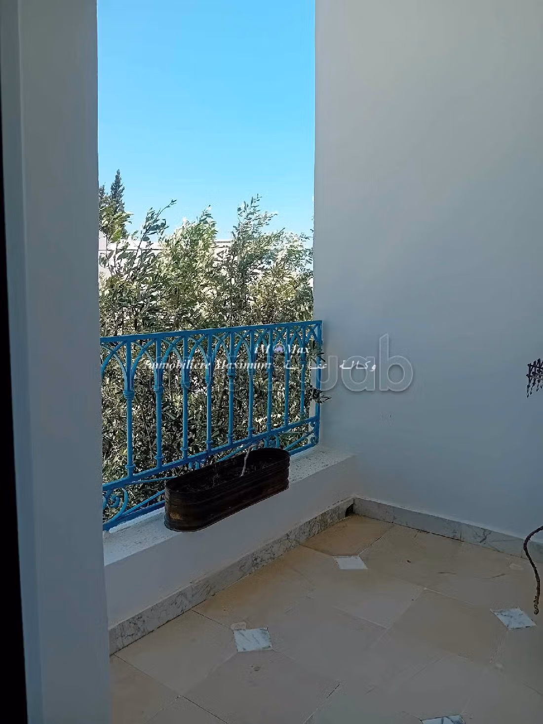 Etage de villa meublé avec terrasse vue mer