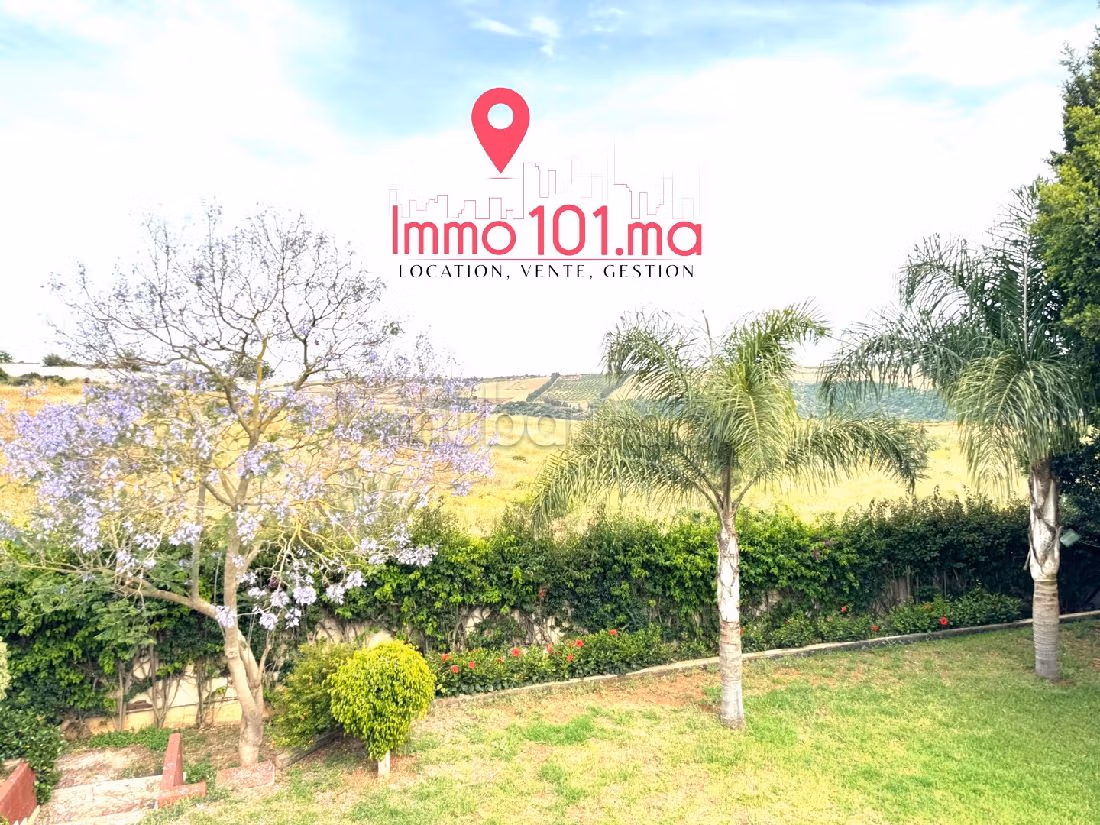 Villa vue sur vallée à vendre à Souissi