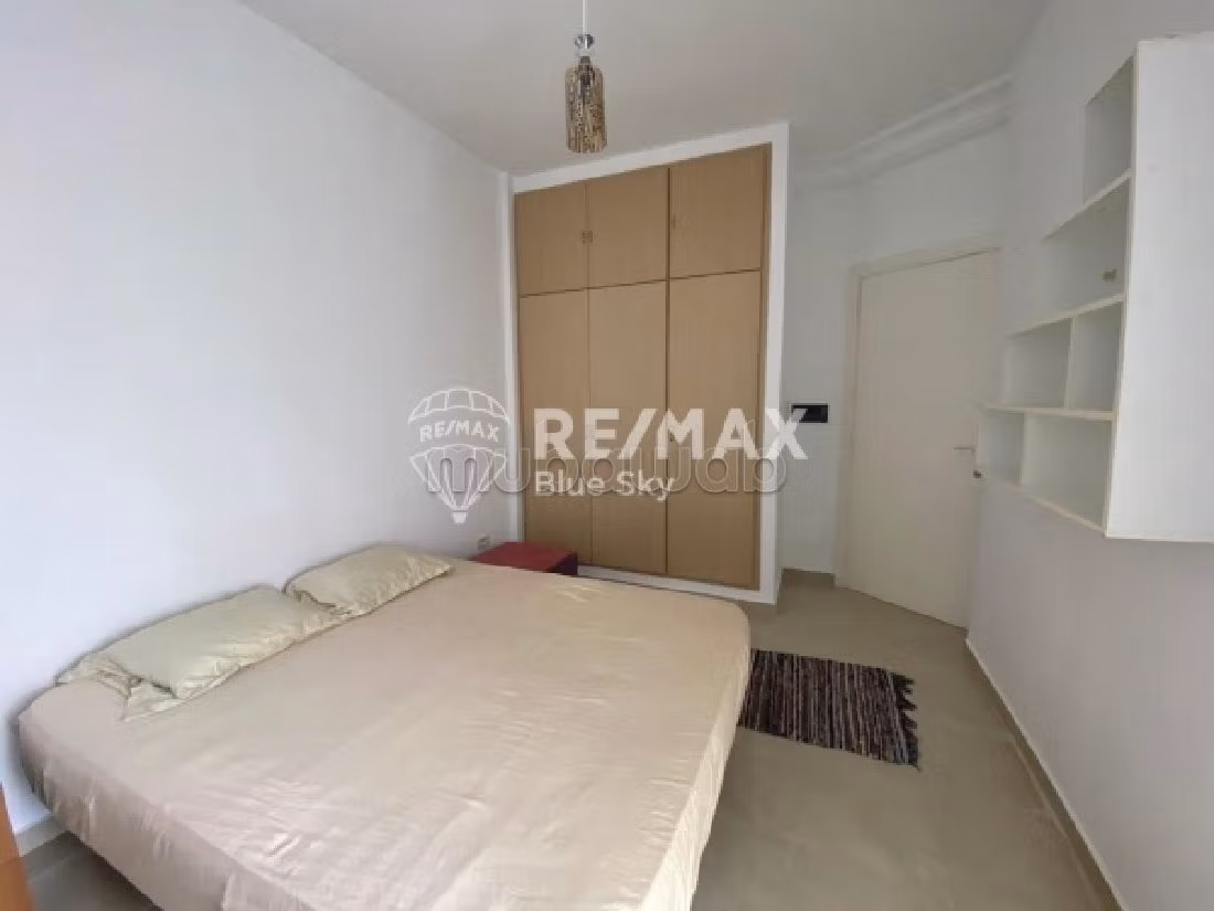 Lovely apartment for rent in La Marsa. Large area 1 m². 