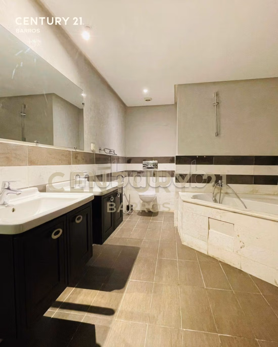À louer un duplex en s3 avec jardin au lac 2