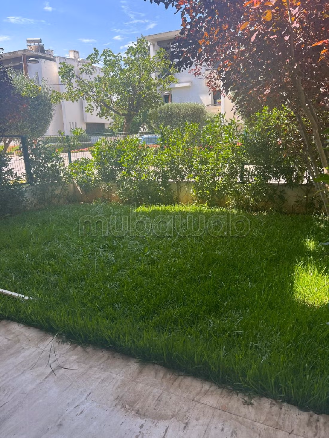 Piso en alquiler. 2 bonitas habitaciones. Sin ascensor, gran terraza. 