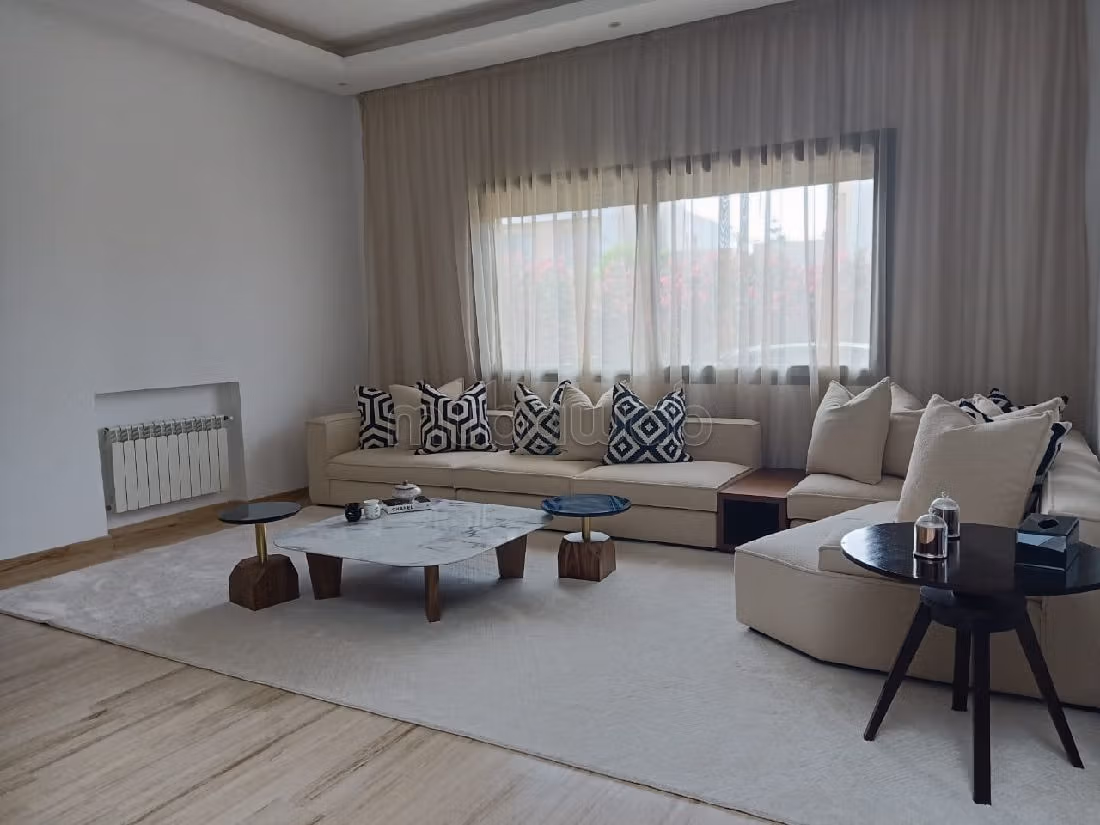 Villa en résidence Ain Diab style moderne confort