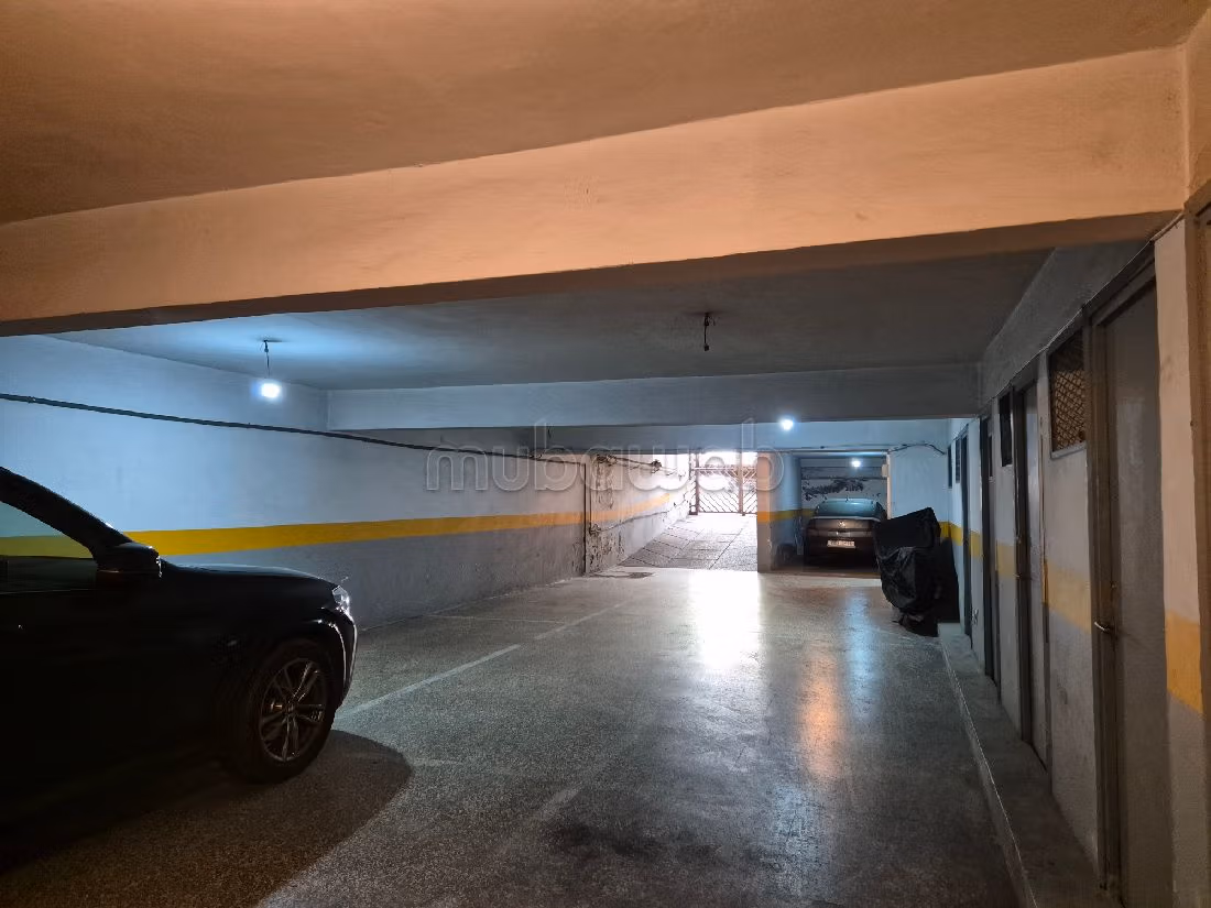 Appartement rénové à louer quartier Maarif