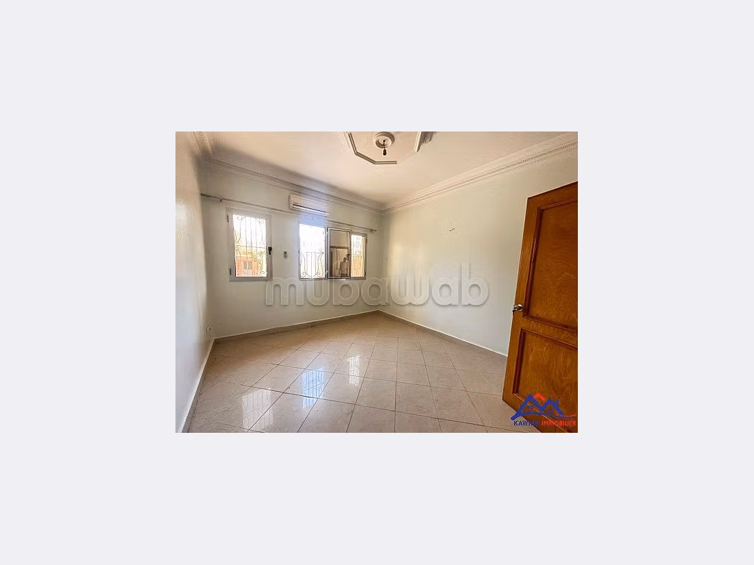 Fabulous villa for sale in Hay Mabrouka. 5 lovely rooms. Terrace and garden