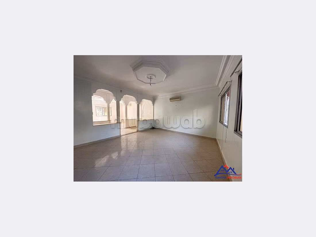 Fabulous villa for sale in Hay Mabrouka. 5 lovely rooms. Terrace and garden