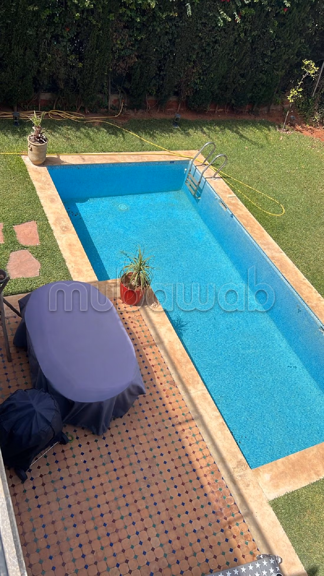 فيلا ممتازة للإيجار ب المدينة الخضراء. المساحة الكلية 455 م². مفروشة. 