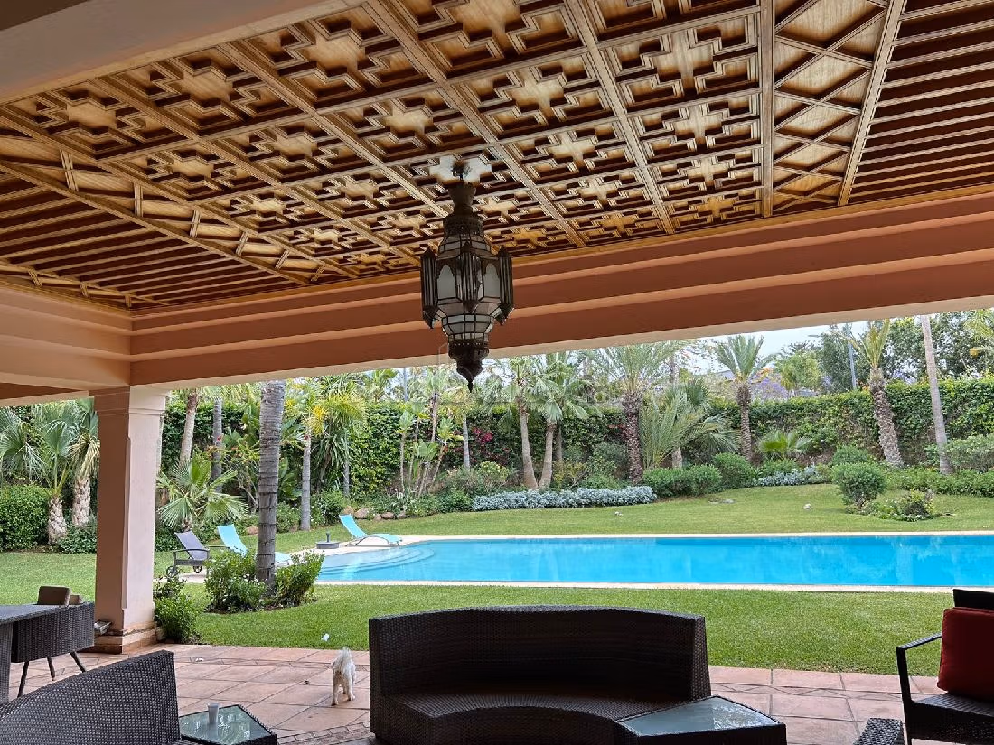 Villa de lujo en venta en Quartier Des Ambassades. 6 dormitorios. Calefacción central. 