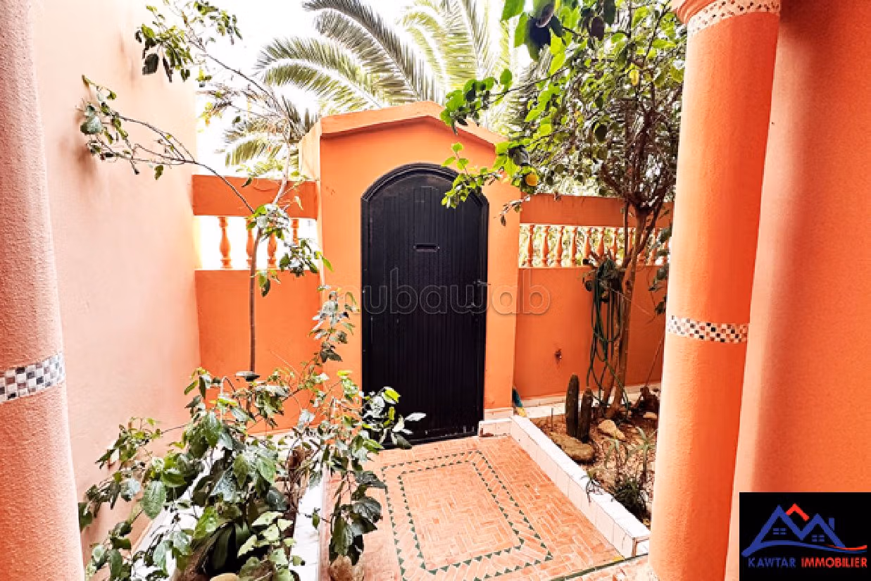 Luxury Villa for rent in Borj. 4 rooms. New furniture