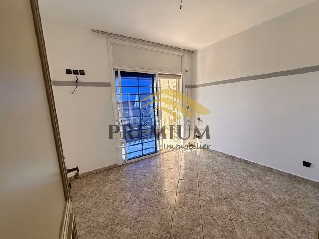 Home to buy in Harhoura. 3 large living areas. Fireplace, swimming pool. 