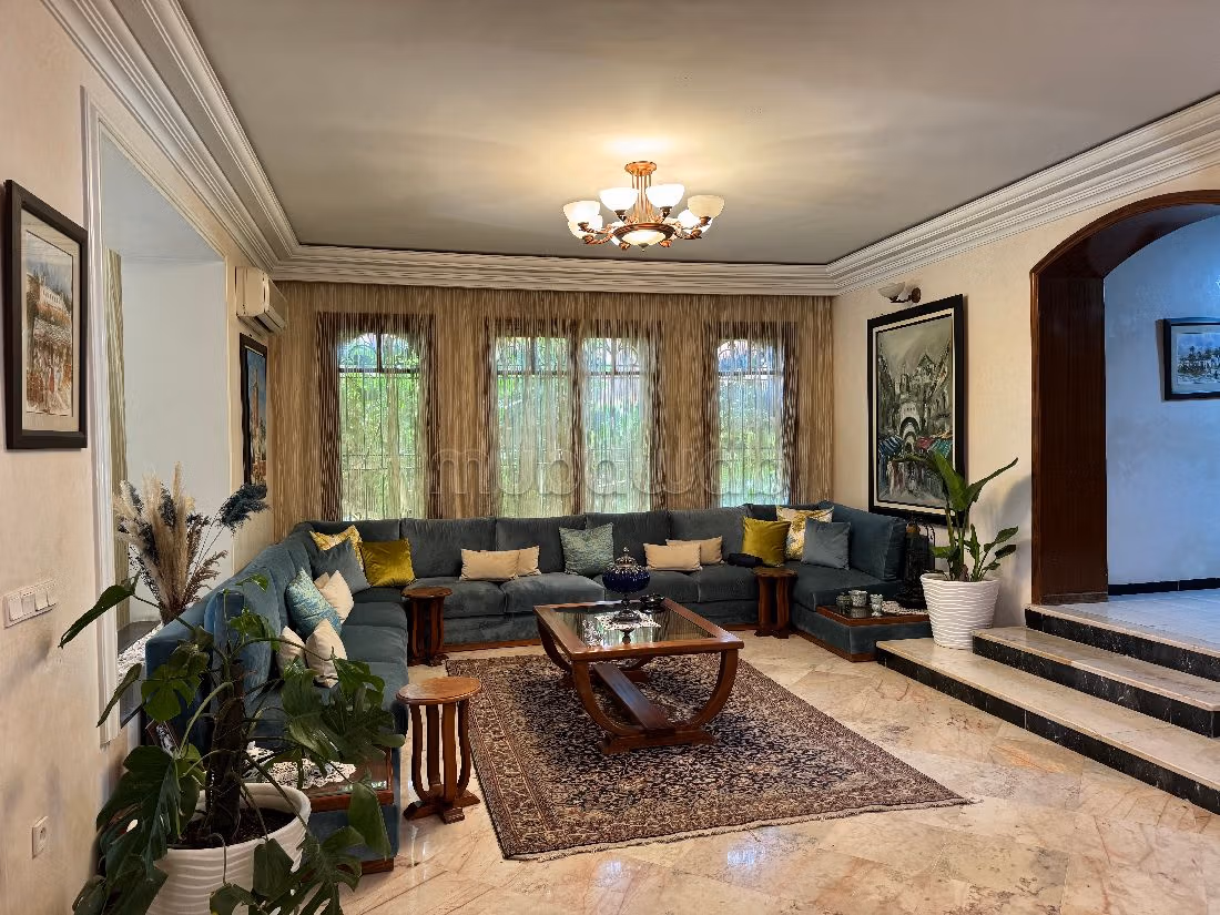 Splendide villa individuelle commerciale à vendre Targa