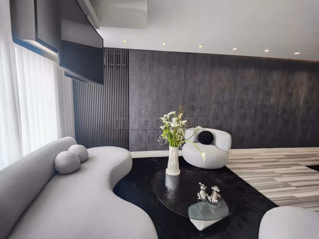 Appartement 270 m² f Triangle d'Or — 11
