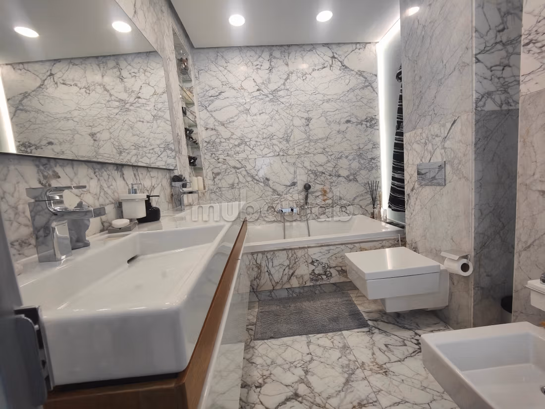 Appartement 270 m² f Triangle d'Or — 19
