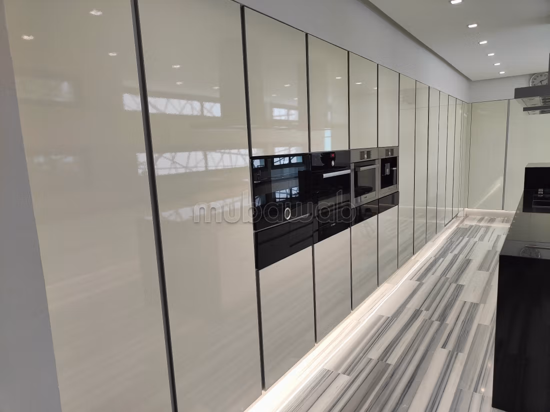 Appartement à vendre à Triangle d'Or. Surface totale 270 m² — 3