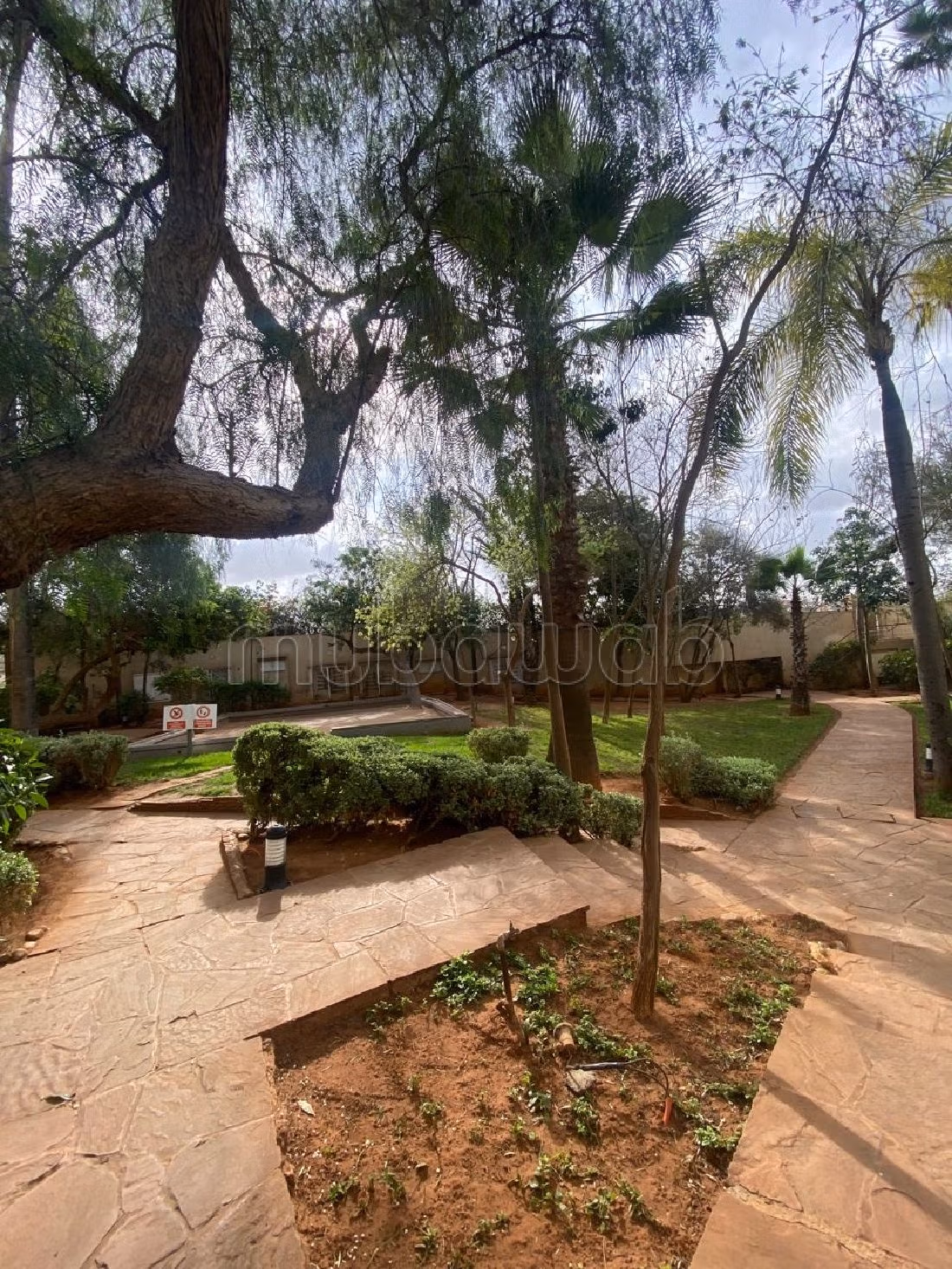 Superbe appartement à louer à Ain Diab