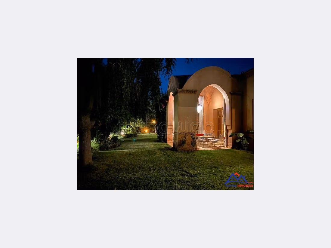 Magnífica villa en alquiler en Route de Ouarzazate. 4 bonitas habitaciones. Cocina equipada