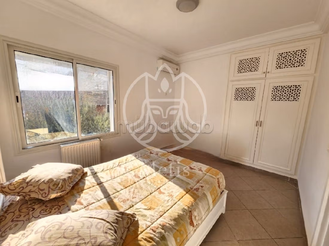 Magnificent villa for sale in Hammamet Nord. 4 rooms. Beautiful terrace and garden