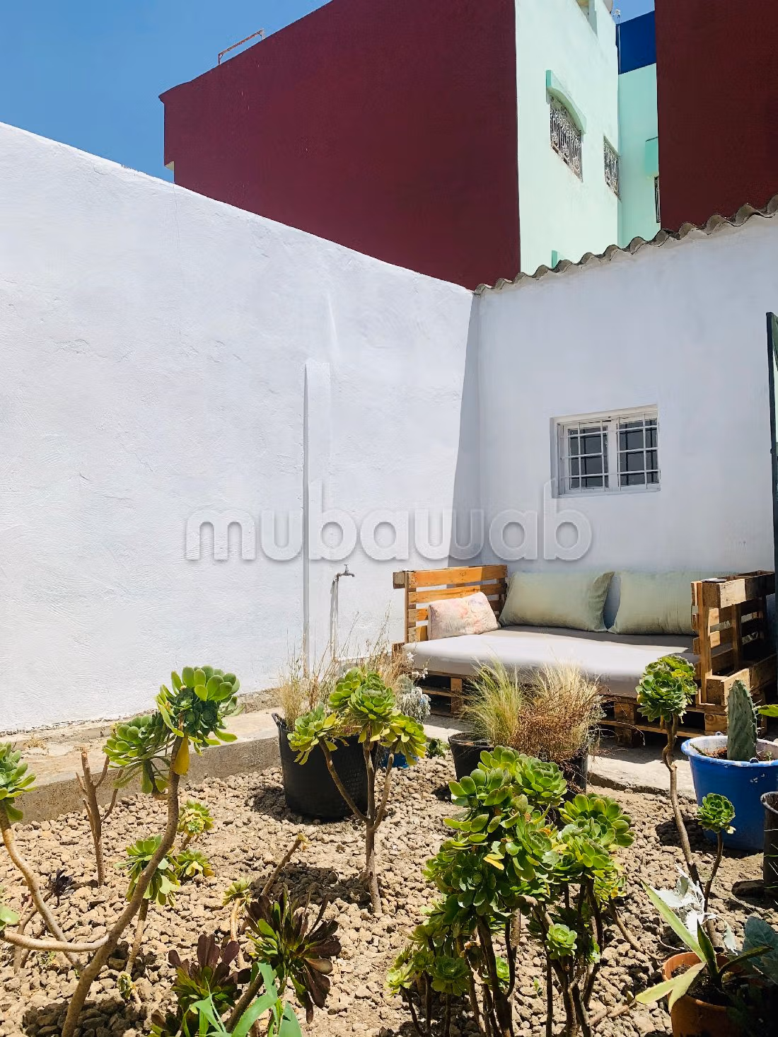 Casa en venta en Al Qods. 2 dormitorios. Completamente amueblado