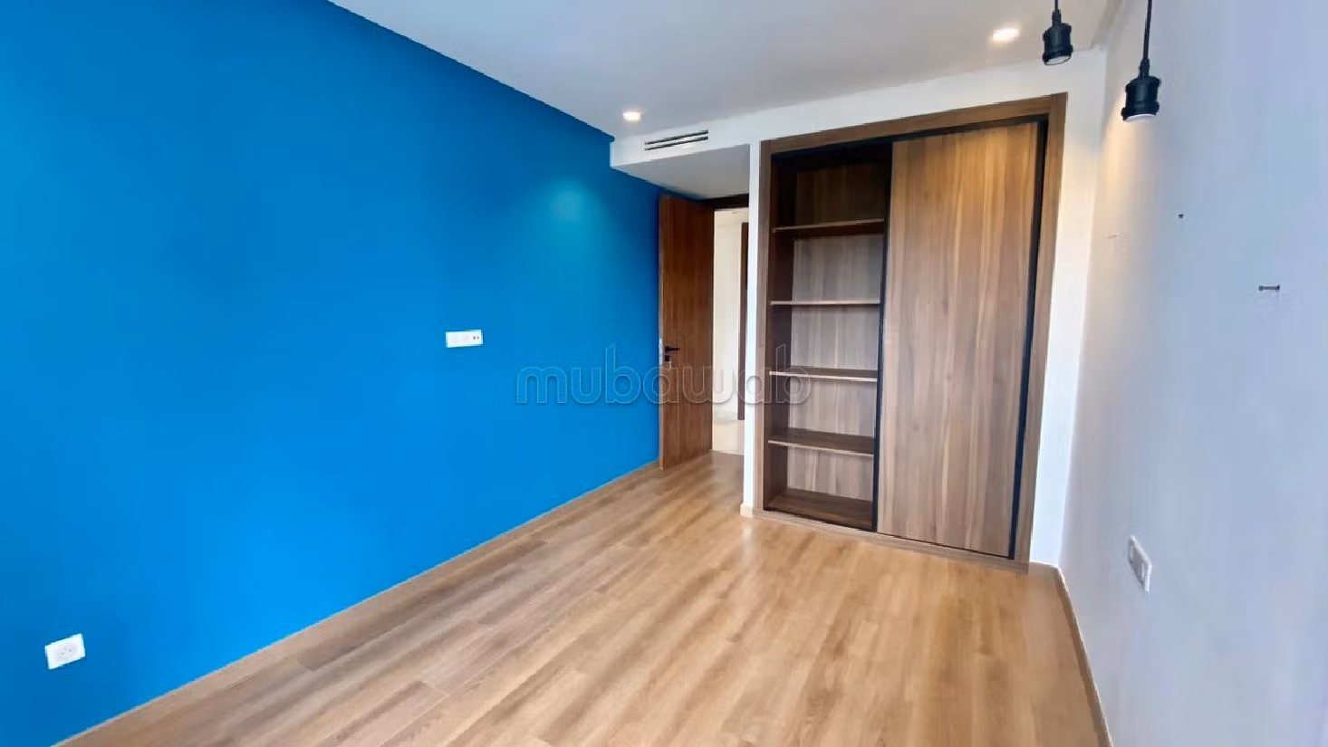 Huurappartementen in Casablanca Finance City. 3 Ruimtes. Airconditioning en zwembad. 