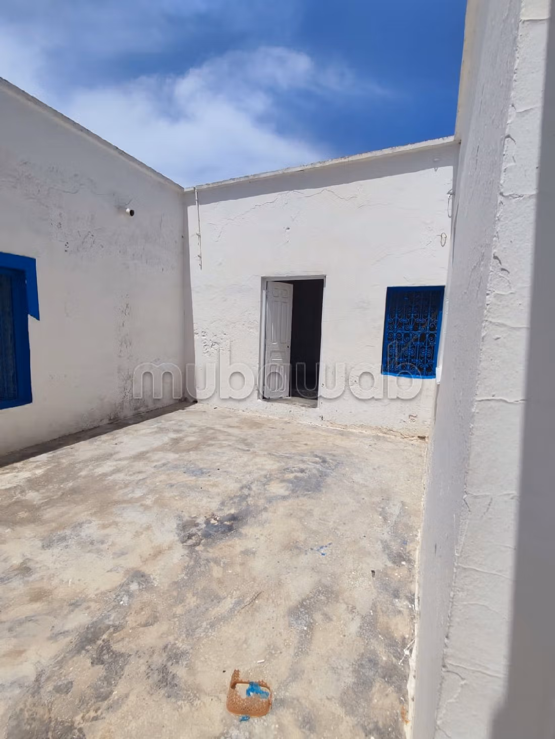 Acquista la tua casa. Superficie di 240 m². Balcone di grandi dimensioni. 