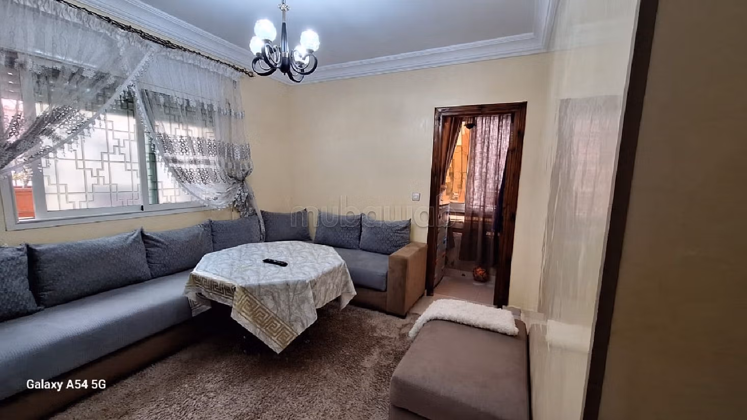 شقة رائعة للبيع ب حي الأمل. 3 غرف ممتازة. شرفة كبيرة.