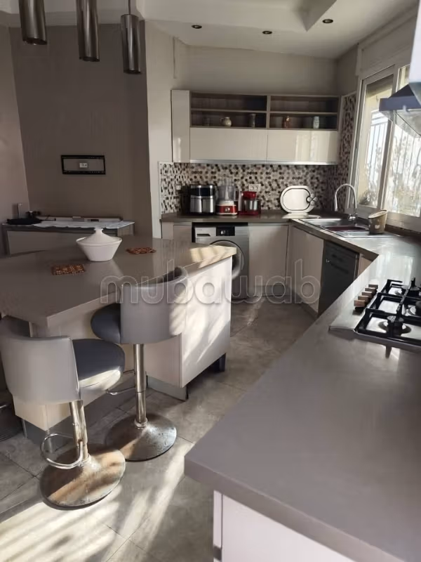 À vendre Super villa s3 et 3 appartements s2