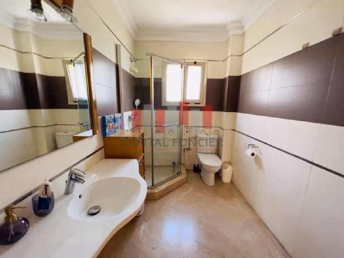 Suntuosa villa en alquiler en Californie. Superficie de 500 m². Parking y jardin