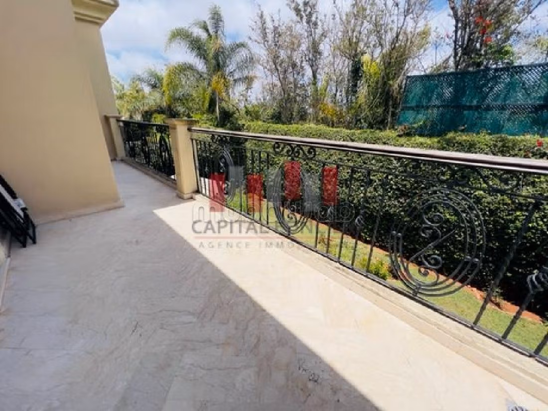 Suntuosa villa en alquiler en Californie. Superficie de 500 m². Parking y jardin