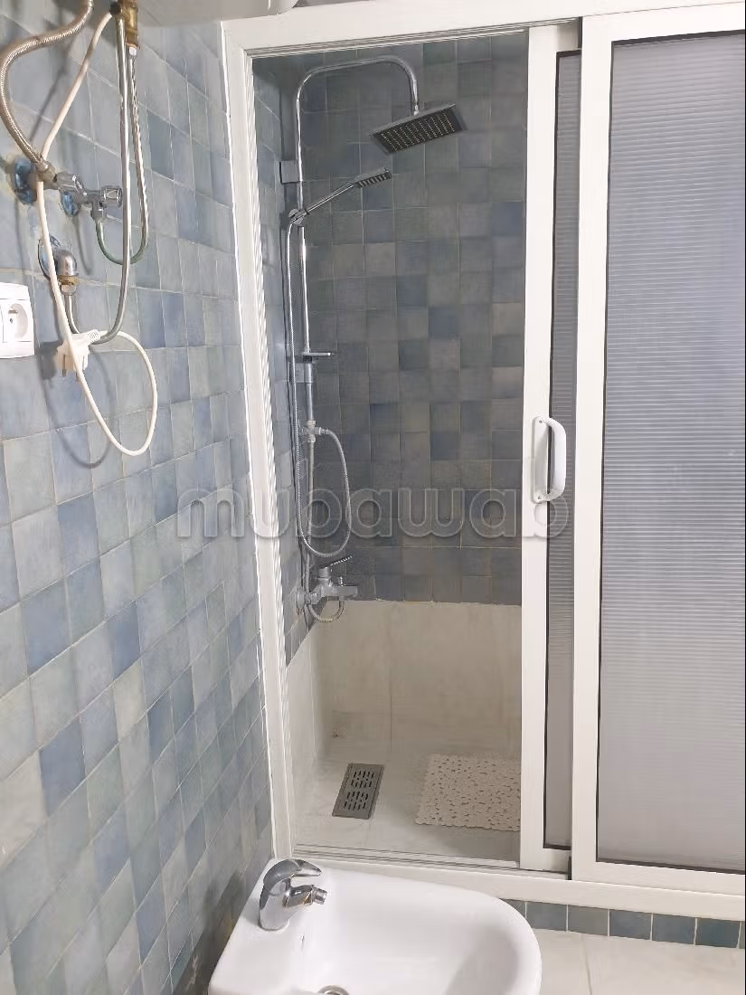 استئجار شقة ب سيدي بليوط. 1 قطعة. مفروشة. 