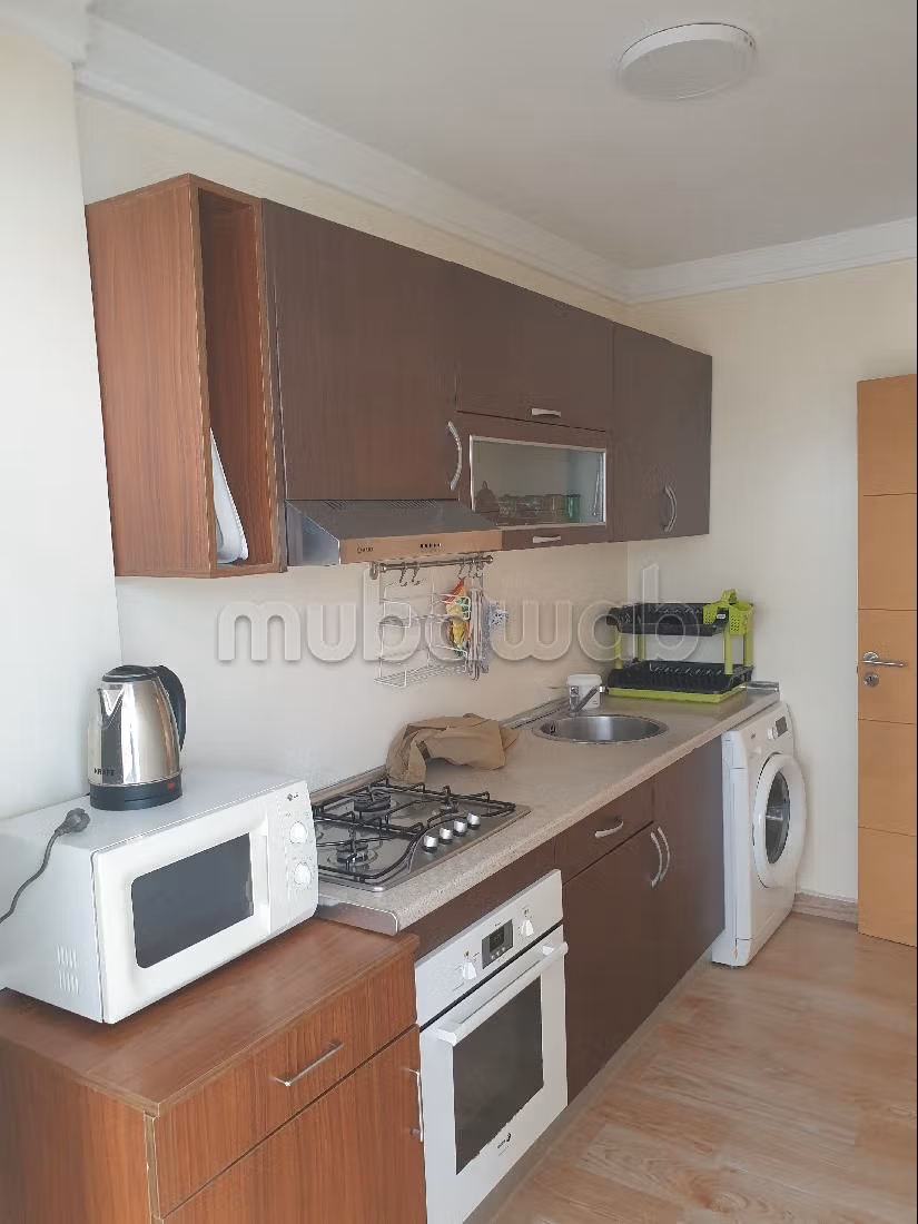 استئجار شقة ب سيدي بليوط. 1 قطعة. مفروشة. 