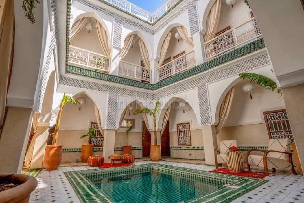 Superb riad for sale in Berrima. Area of 270 m². Carpark, Balcony