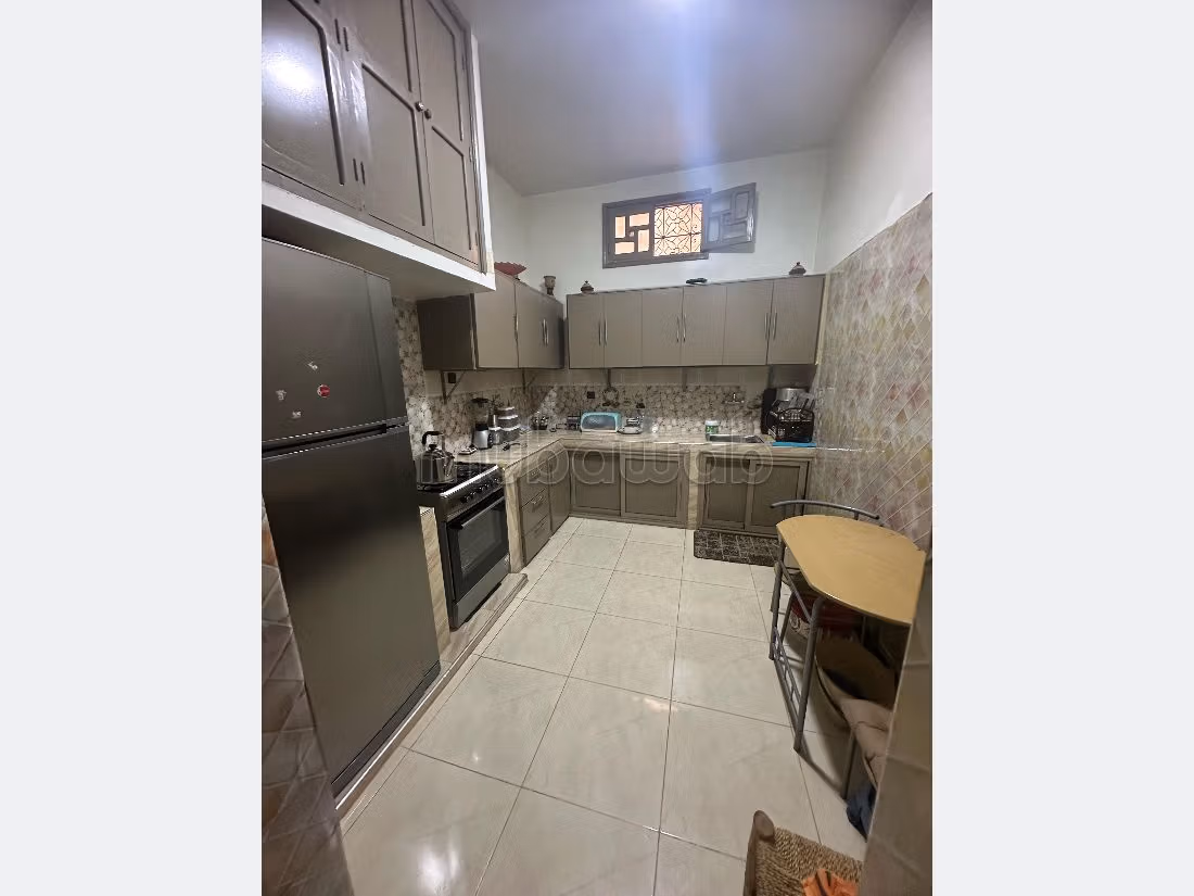 منزل جميل جدا للبيع ب سيدي يوسف بن علي. 7 قطع كبيرة. 