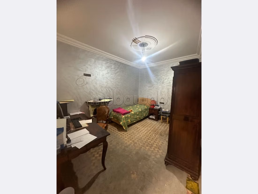 منزل جميل جدا للبيع ب سيدي يوسف بن علي. 7 قطع كبيرة. 