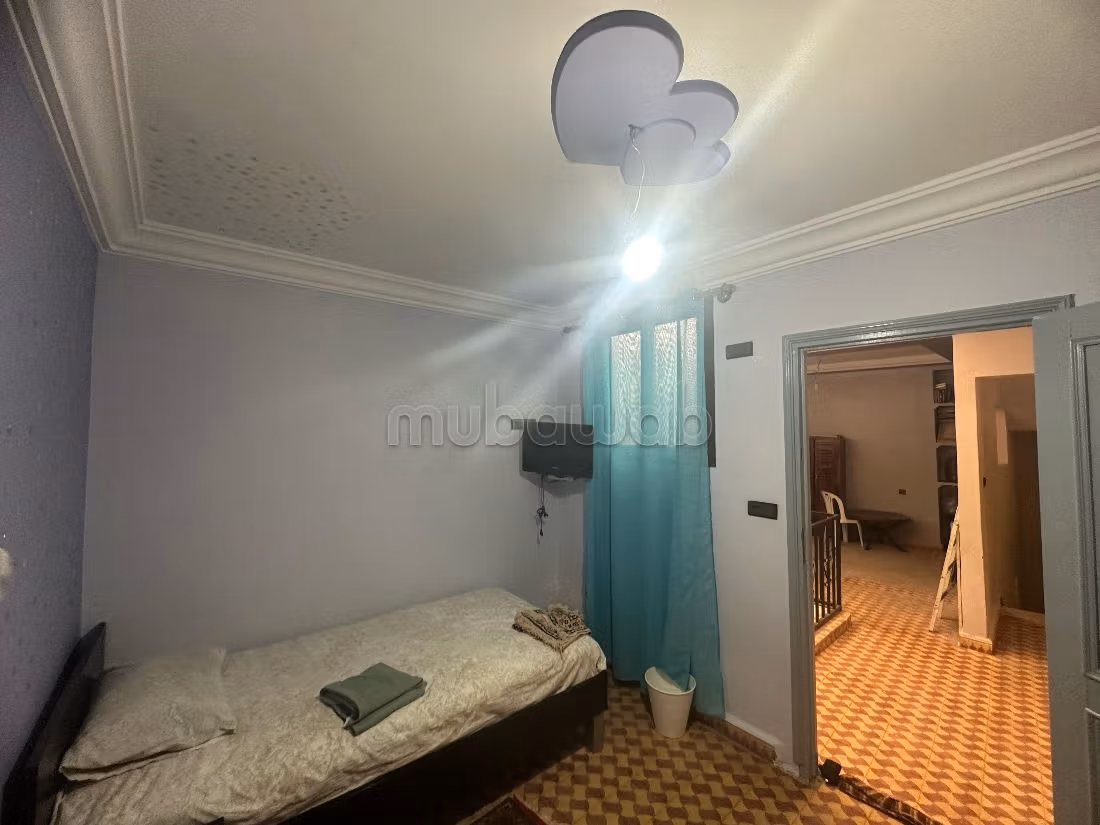 منزل جميل جدا للبيع ب سيدي يوسف بن علي. 7 قطع كبيرة. 