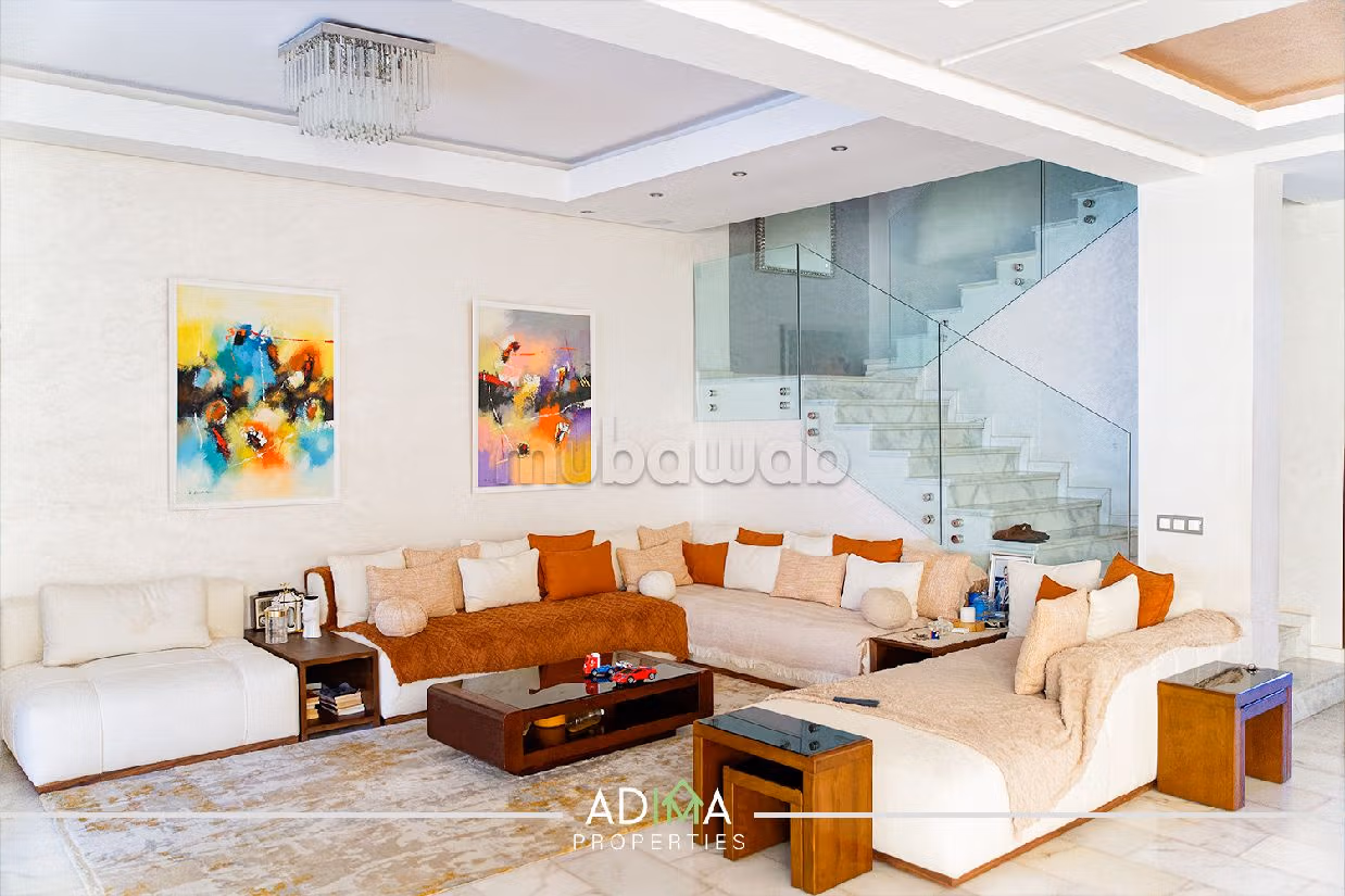 Te koop: villa's en luxe woningen in Plage Oued Cherrat. 4 Kamers. Airconditioning en zwembad. 