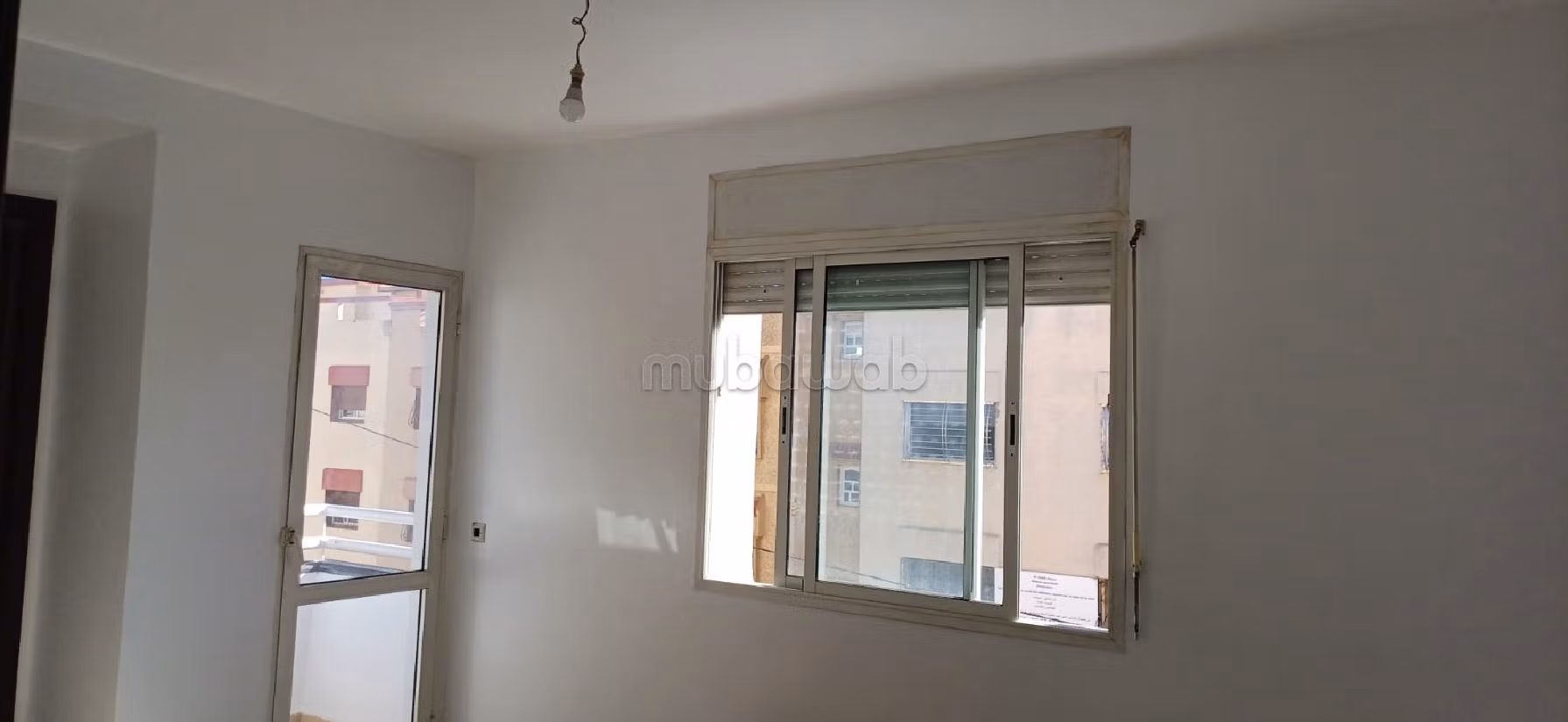 Vendita di un bell'appartamento a Sidi Hajji. Superficie 87 m². Antenna parabolica e impianto di videosorveglianza