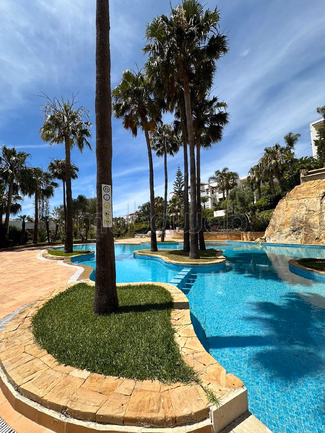 Appartement 350 m² f Du Golf — 18