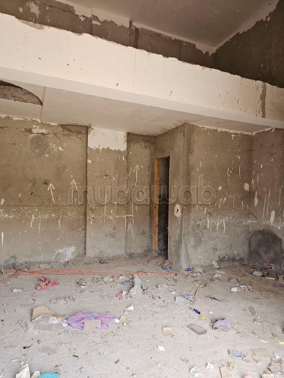 Affitta il locale commerciale perfetto per te a Bouaakkaz. Superficie 37 m². 