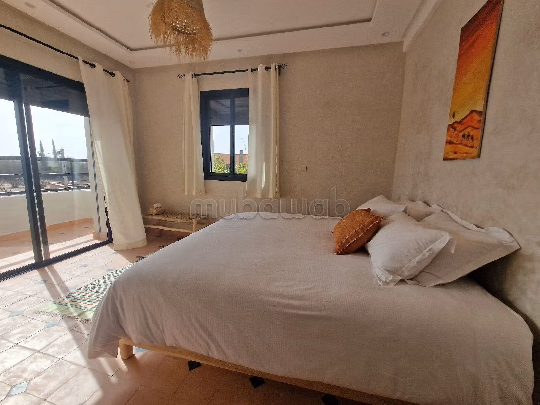 Nu kopen: villa's en luxe woningen in Route de Fez. 9 Slaapkamers. Volledig gemeubileerd