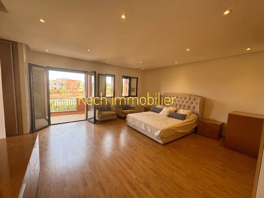 Villa's en luxe woningen beschikbaar in Route Casablanca. 4 Kamers. Gemeubileerd. 