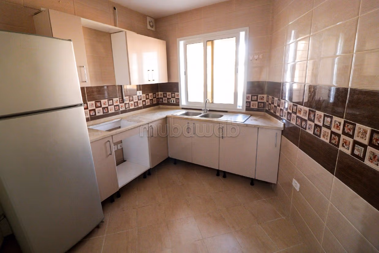 Superbe appartement à vendre à La Manouba. 3 chambres agréables
