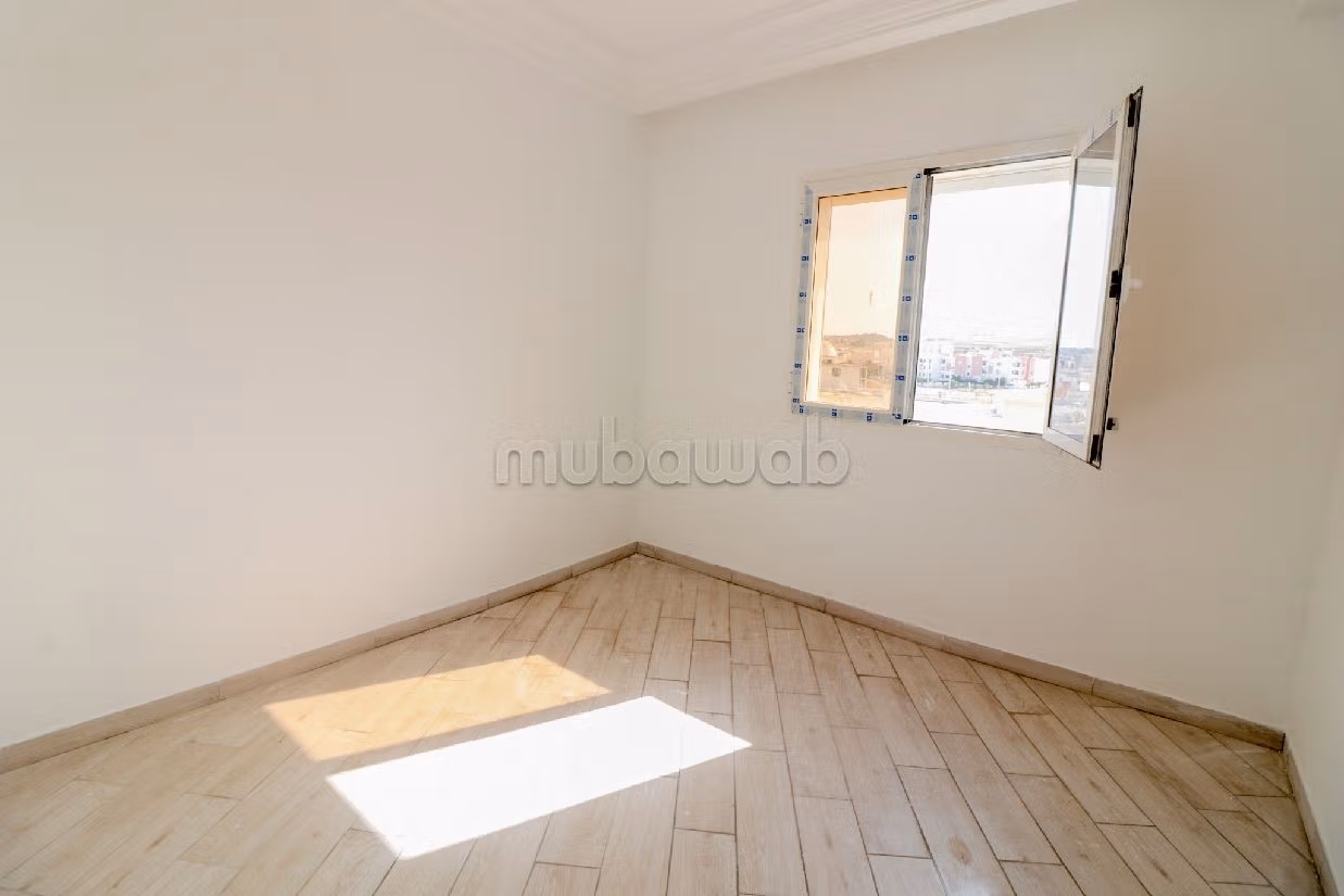 Superbe appartement à vendre à La Manouba. 3 chambres agréables