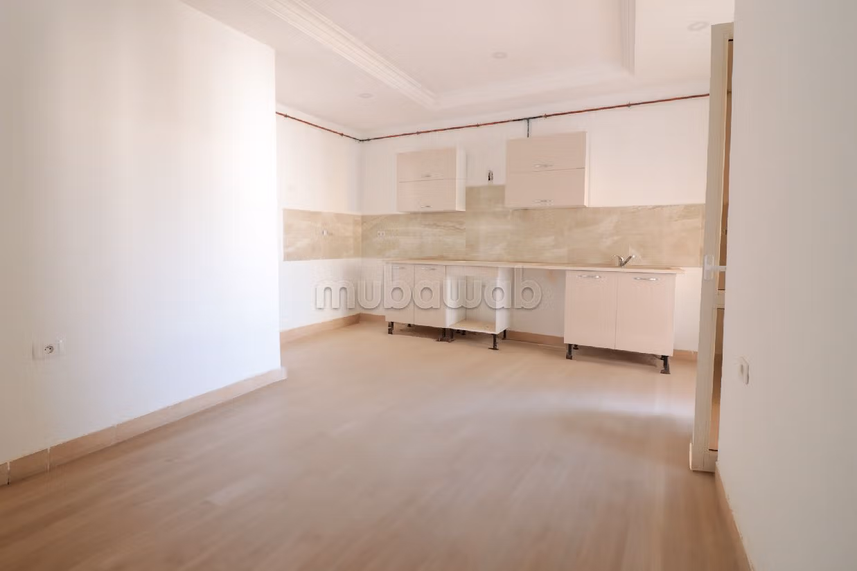 Superbe appartement à vendre à La Manouba. 3 chambres agréables
