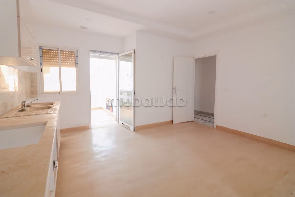 Superbe appartement à vendre à La Manouba. 3 chambres agréables