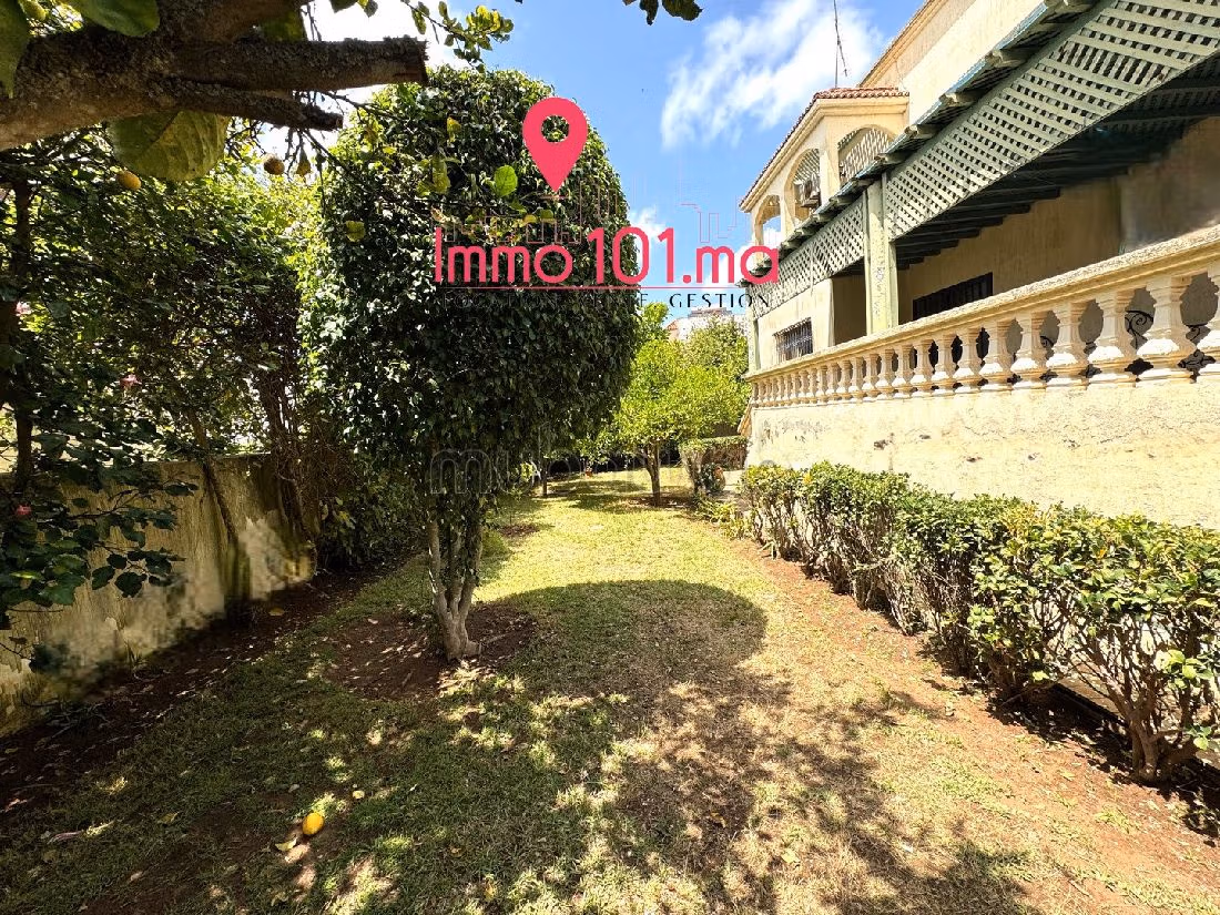 Villa à vendre à Hay Riad