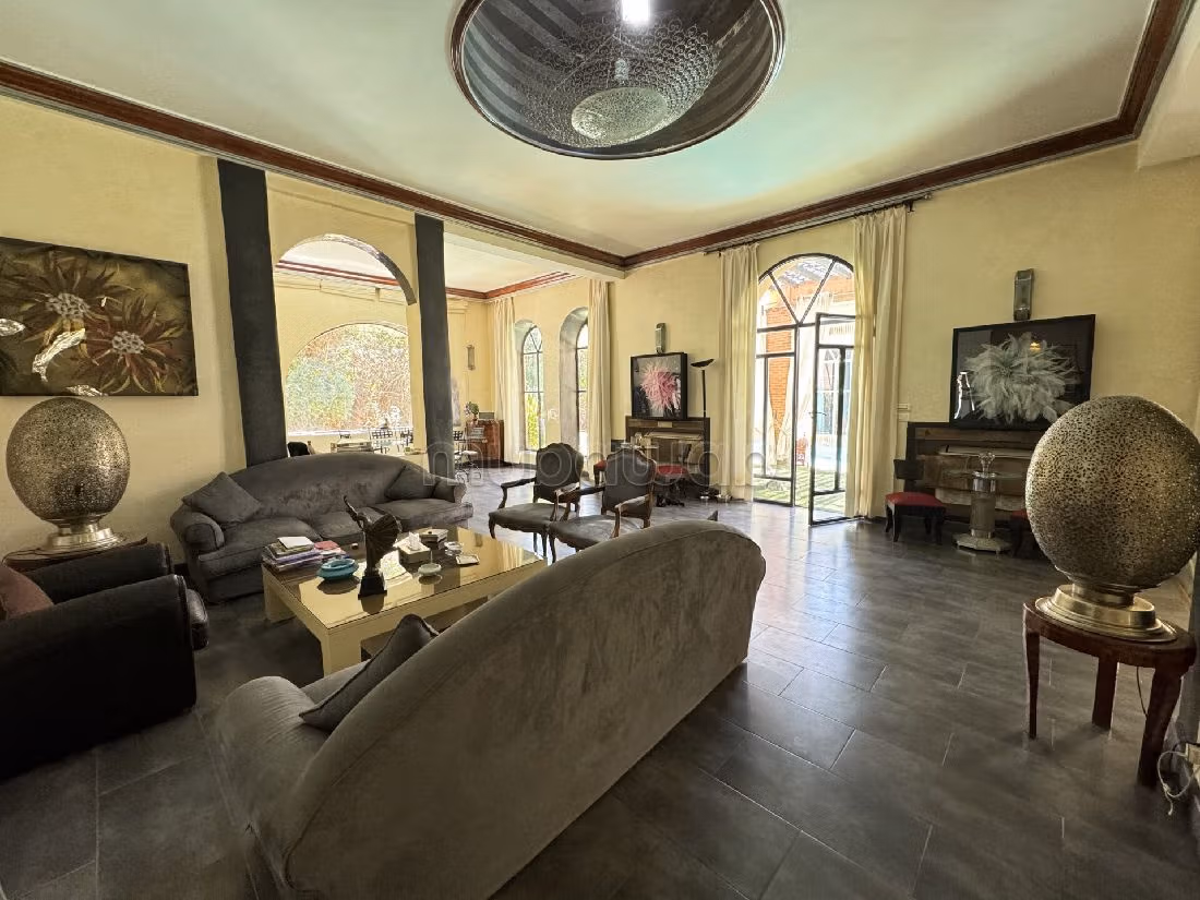 Villa de Luxe sur Golf Amelkis, Marrakech – Sans Vis à Vis, Piscine et 5 Suites