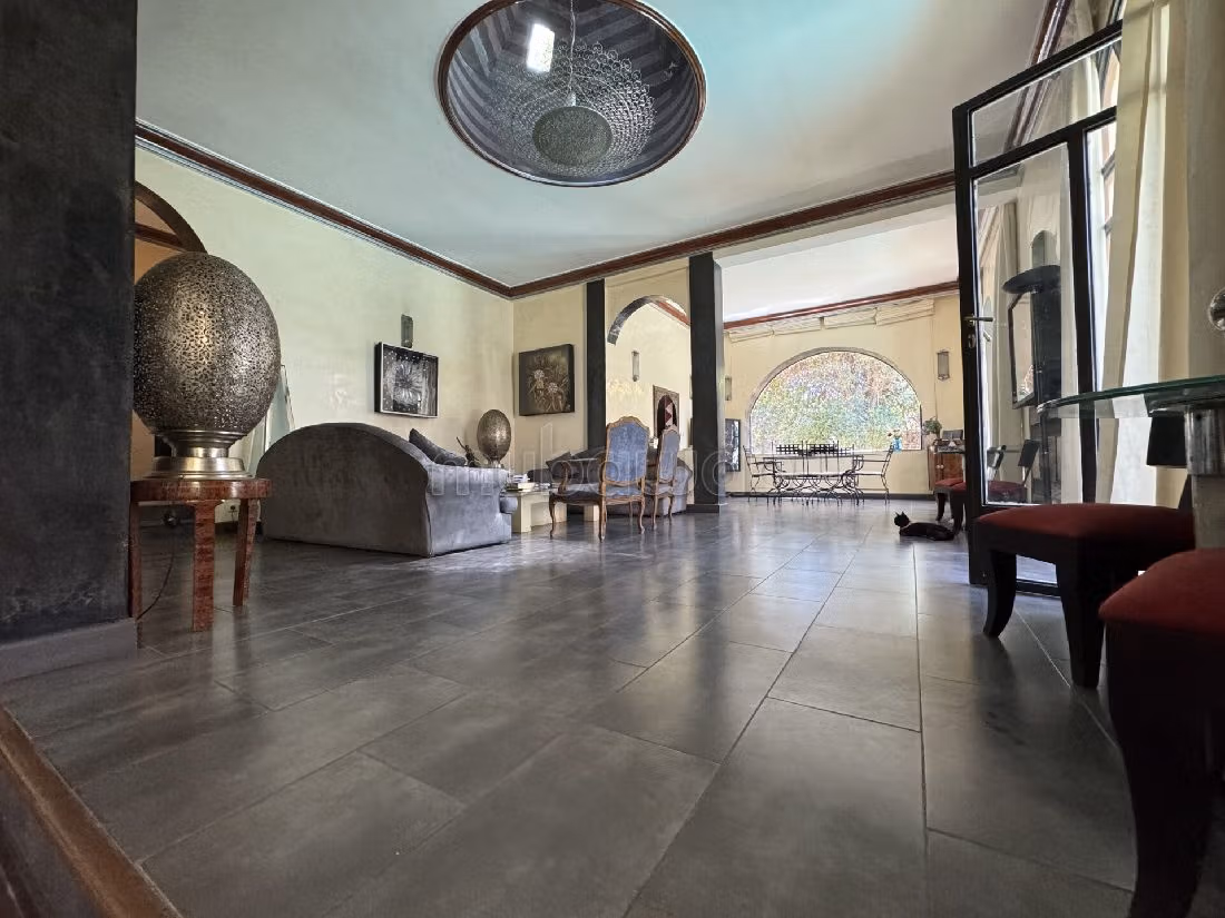 Villa de Luxe sur Golf Amelkis, Marrakech – Sans Vis à Vis, Piscine et 5 Suites