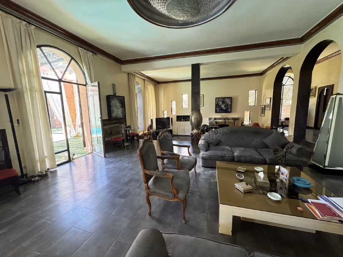 Villa de Luxe sur Golf Amelkis, Marrakech – Sans Vis à Vis, Piscine et 5 Suites